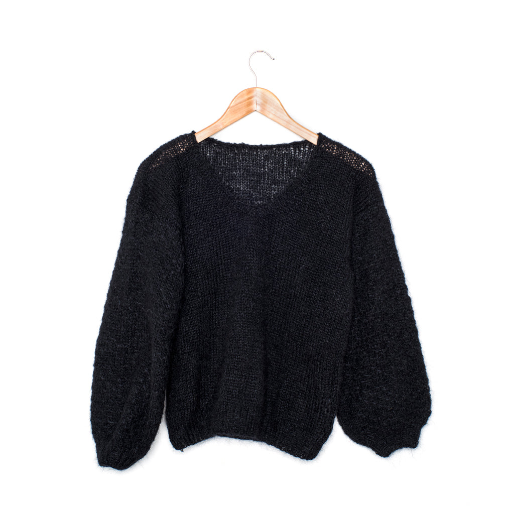 Sweaters - VEST